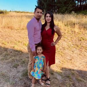 Meet your Posher, Deisy